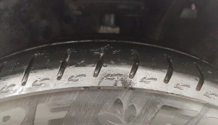 2023 Tata ALTROZ XM PLUS SUNROOF, Petrol, Manual, 22,946 km, Right Front Tyre Tread