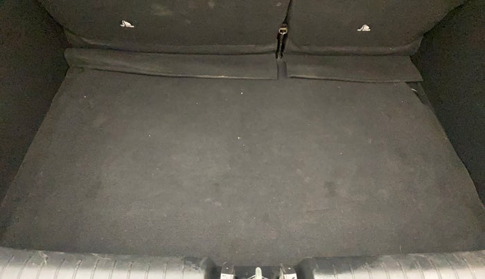 2021 Hyundai VENUE SX (O) 1.5 CRDI, Diesel, Manual, 52,295 km, Boot Inside