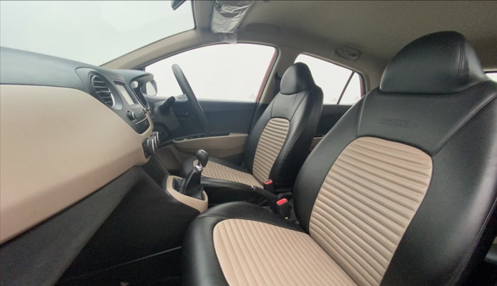 2017 Hyundai Grand i10 SPORTZ 1.2 KAPPA VTVT, Petrol, Manual, 36,931 km, Right Side Front Door Cabin