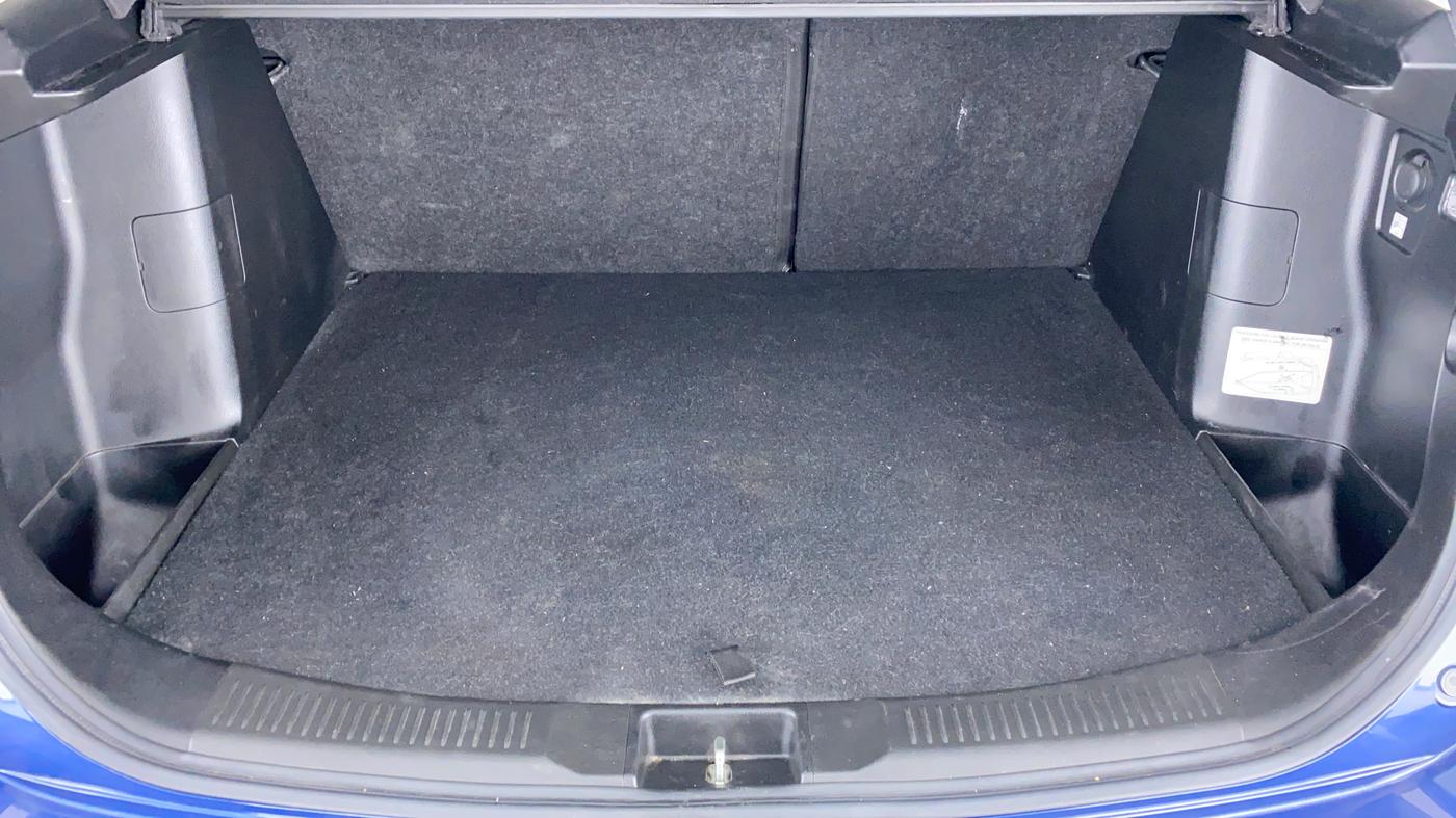 2021 Maruti S Cross ZETA AT 1.5 SHVS, Petrol, Automatic, 15,665 km, Boot Inside