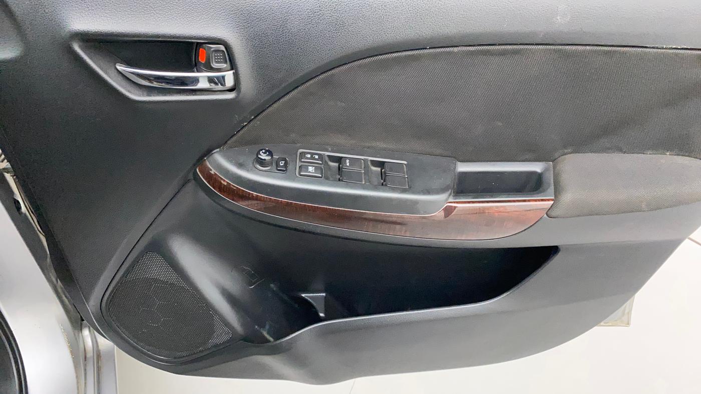 2017 Maruti Baleno ZETA PETROL 1.2, Petrol, Manual, 45,523 km, Driver Side Door Panels Control