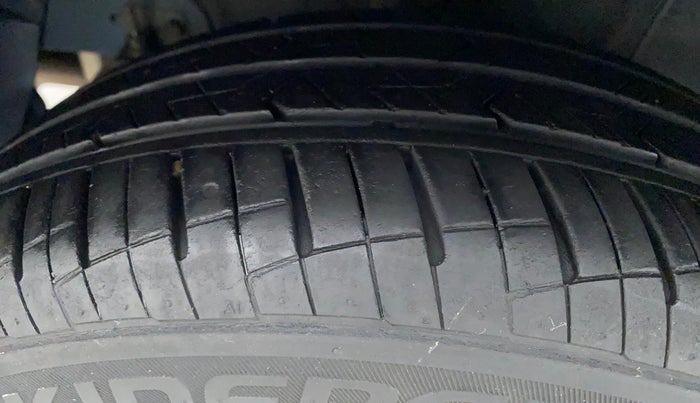2019 Hyundai Grand i10 SPORTZ 1.2 KAPPA VTVT, Petrol, Manual, 19,941 km, Right Rear Tyre Tread