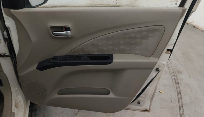 2016 Maruti Celerio ZXI (O), Petrol, Manual, 79,244 km, Driver Side Door Panels Control