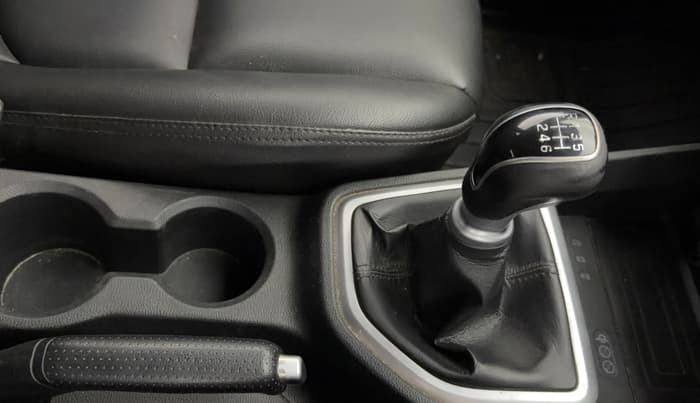 2019 Hyundai Creta SX 1.6 PETROL, Petrol, Manual, 67,955 km, Gear Lever