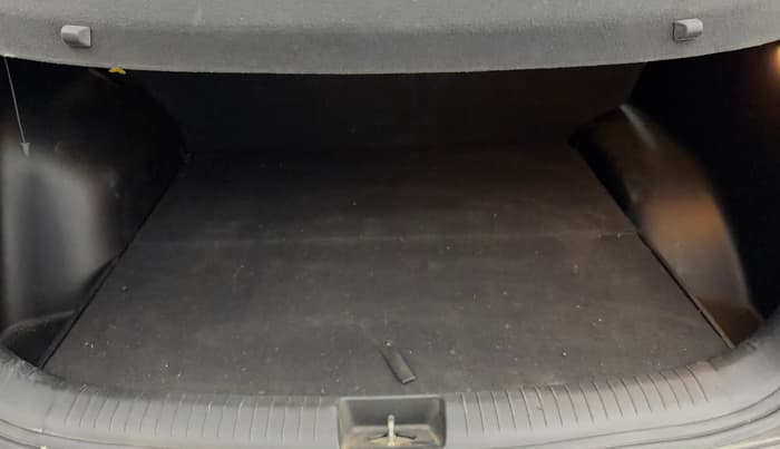 2019 Hyundai Creta SX 1.6 PETROL, Petrol, Manual, 67,955 km, Boot Inside