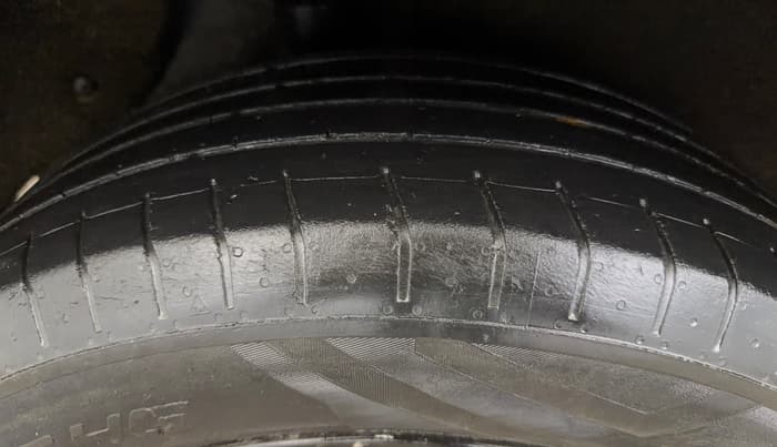 2019 Hyundai Creta SX 1.6 PETROL, Petrol, Manual, 67,955 km, Right Rear Tyre Tread