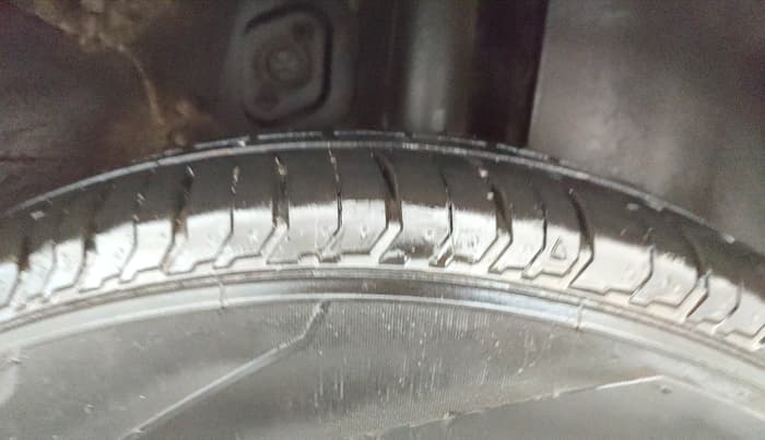 2024 Tata PUNCH ACCOMPLISHED AMT, Petrol, Automatic, 8,781 km, Left Rear Tyre Tread