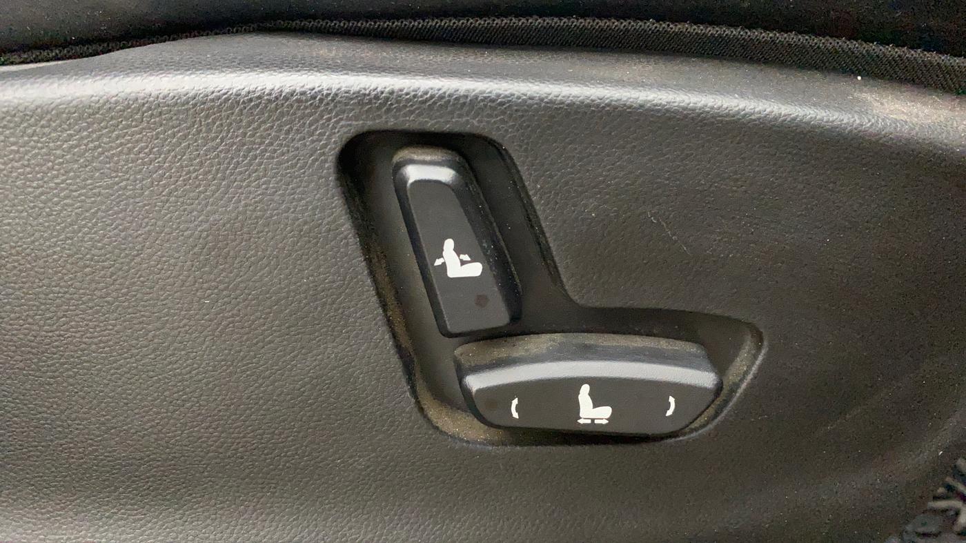 2021 MG HECTOR SHARP 1.5 DCT PETROL, Petrol, Automatic, 82,069 km, Driver Side Adjustment Panel