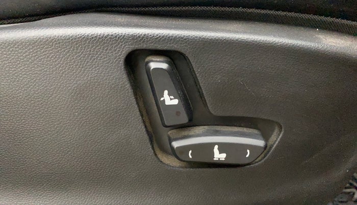 2021 MG HECTOR SHARP 1.5 DCT PETROL, Petrol, Automatic, 82,069 km, Driver Side Adjustment Panel