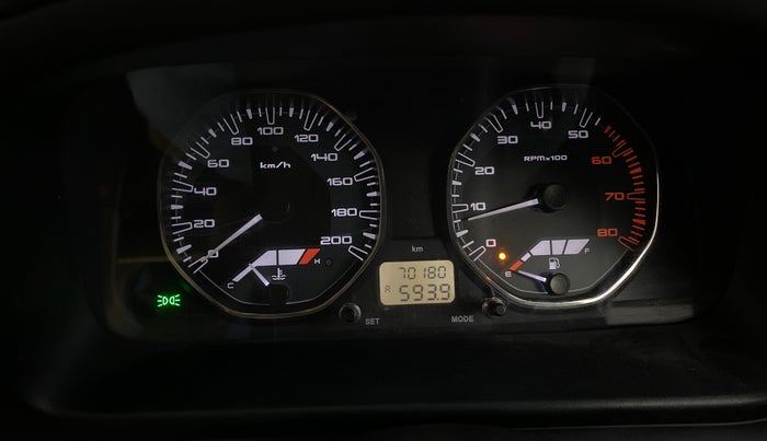 2017 Tata Indigo ECS GLS, CNG, Manual, 70,171 km, Odometer Image