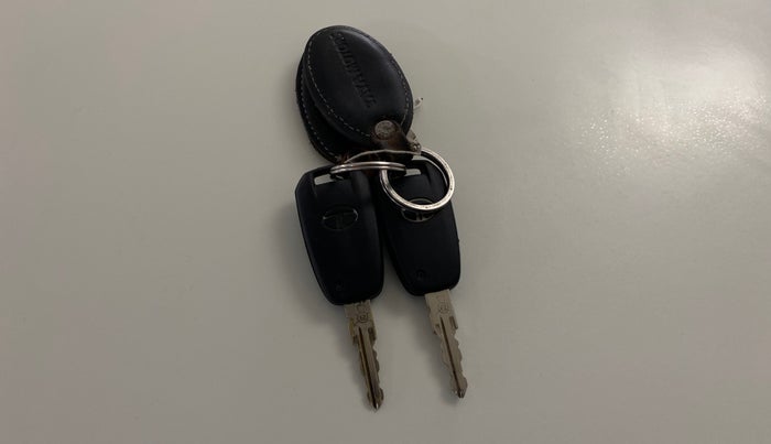 2017 Tata Indigo ECS GLS, CNG, Manual, 70,171 km, Key Close Up