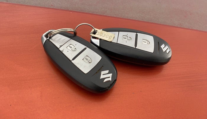 2017 Maruti Vitara Brezza ZDI PLUS, Diesel, Manual, 71,723 km, Key Close Up