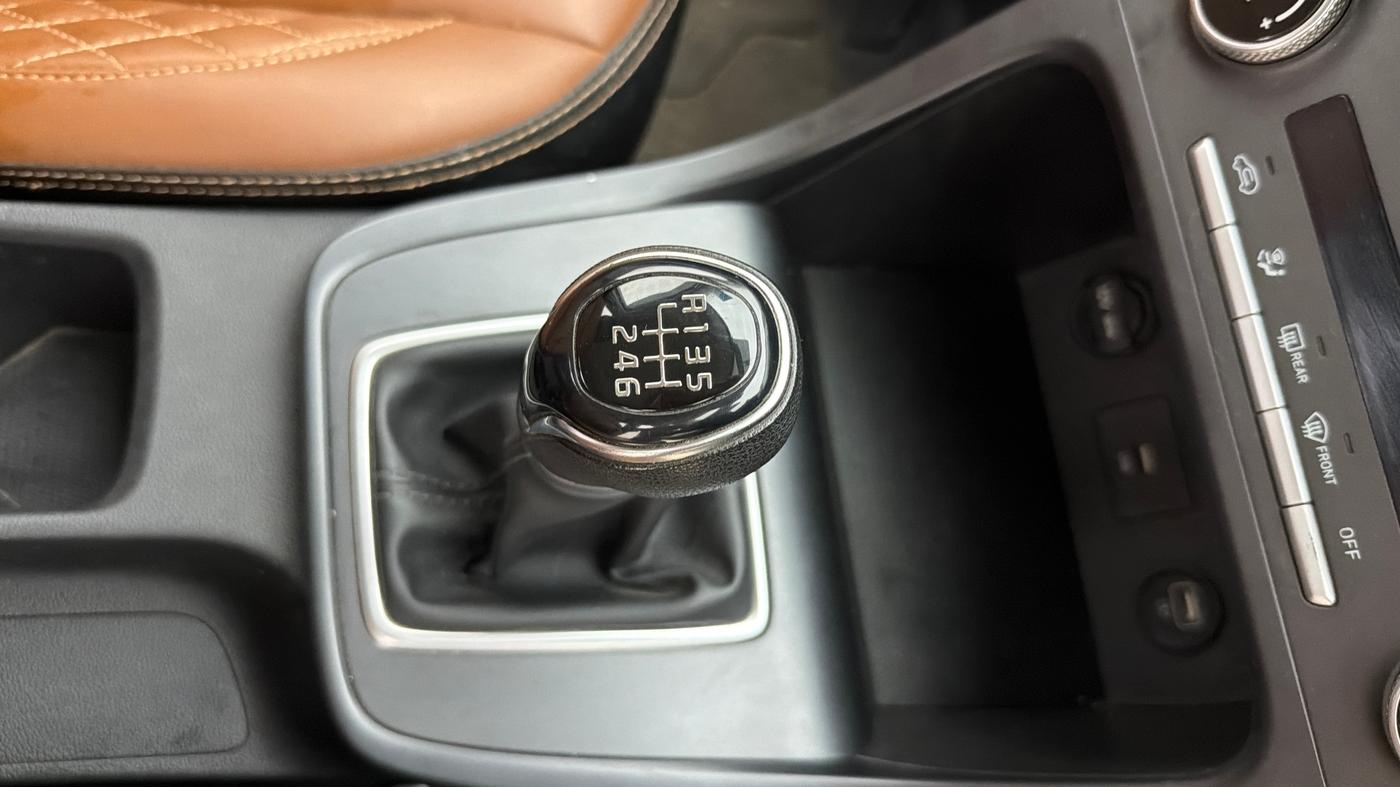 2022 Hyundai Creta S IMT 1.5 PETROL, Petrol, Manual, 20,237 km, Gear Lever