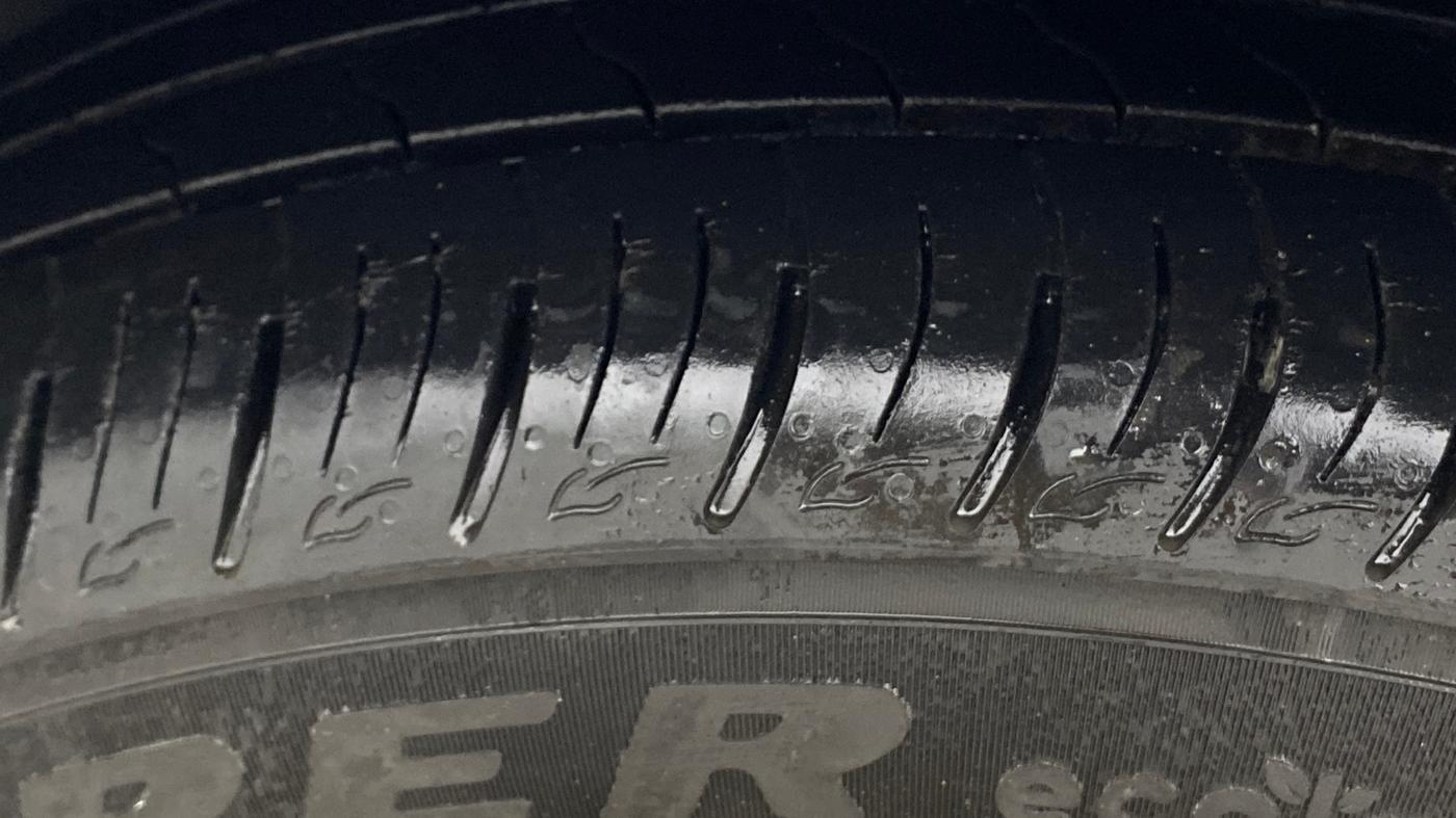 2014 Ford Ecosport TITANIUM 1.5L DIESEL (OPT), Diesel, Manual, 1,47,122 km, Left Front Tyre Tread