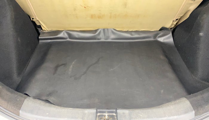 2017 Honda Jazz 1.2L I-VTEC V, Petrol, Manual, 92,733 km, Boot Inside