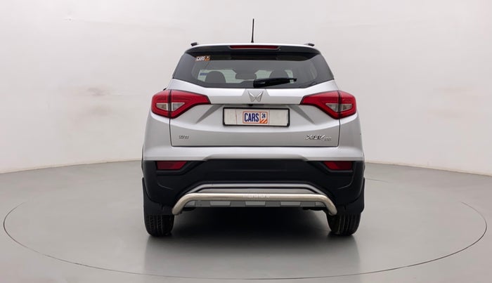 2022 Mahindra XUV300 W8 (O) 1.2 PETROL, Petrol, Manual, 3,573 km, Back/Rear
