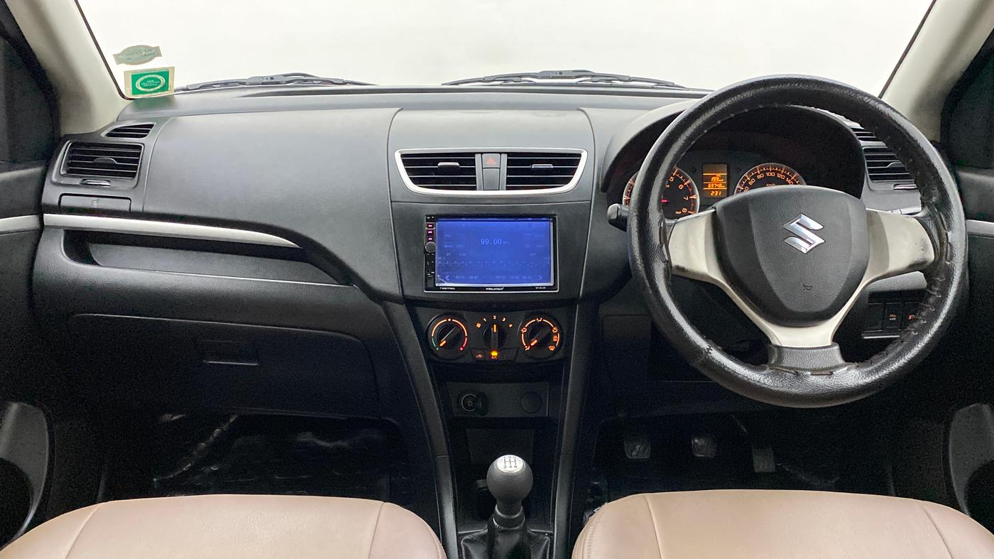 2013 Maruti Swift VXI, Petrol, Manual, 69,748 km, Dashboard