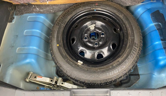 2015 Maruti Alto K10 VXI AMT, Petrol, Automatic, 37,331 km, Spare Tyre