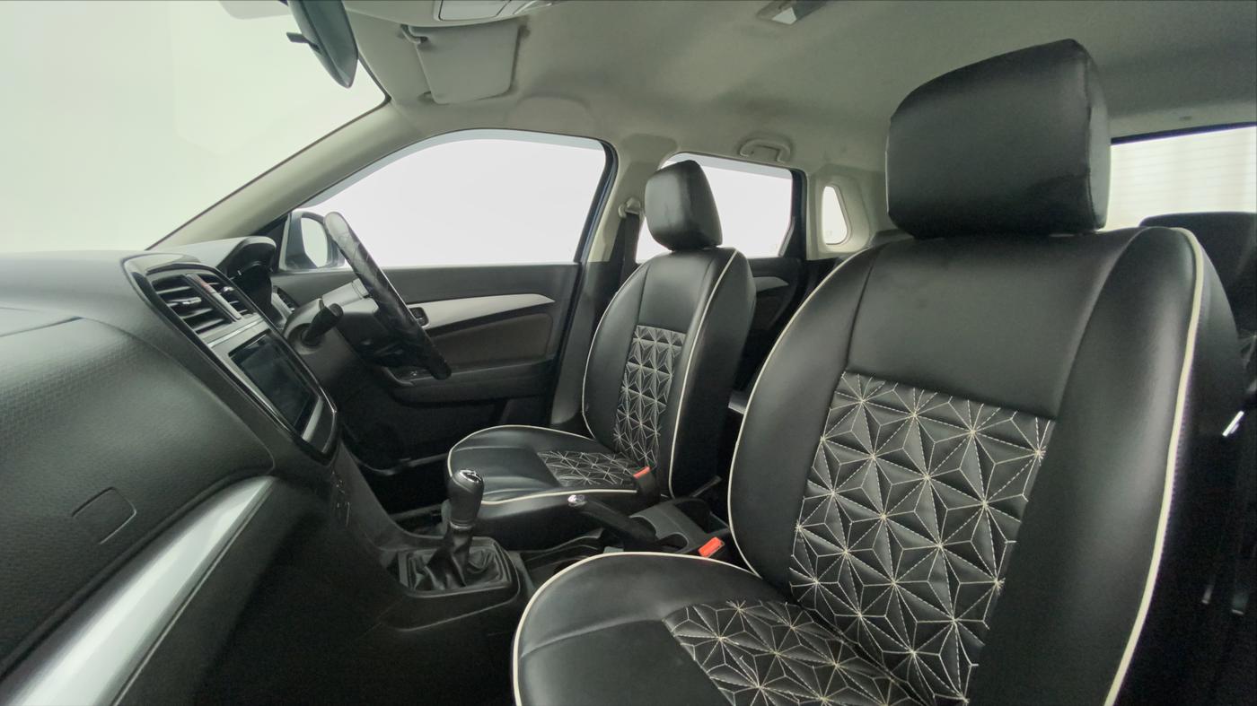 2022 Toyota URBAN CRUISER HIGH GRADE MT, Petrol, Manual, 34,819 km, Right Side Front Door Cabin