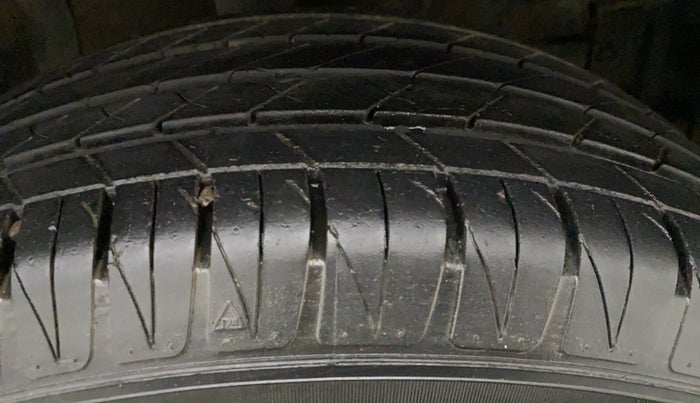 2022 Toyota URBAN CRUISER HIGH GRADE MT, Petrol, Manual, 34,819 km, Right Rear Tyre Tread