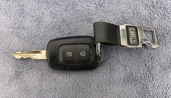 2015 Renault Kwid RXT 0.8, Petrol, Manual, 46,363 km, Key Close Up