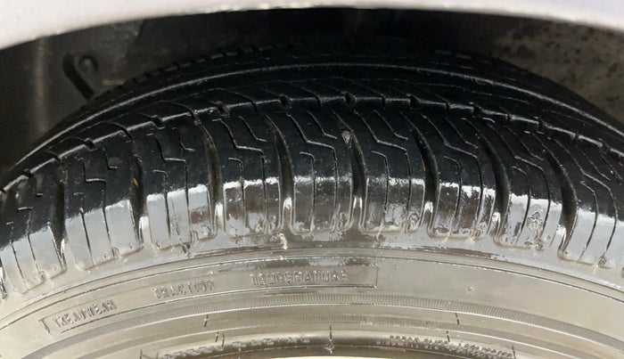 2017 Hyundai Grand i10 SPORTZ 1.2 KAPPA VTVT, Petrol, Manual, 85,127 km, Left Front Tyre Tread