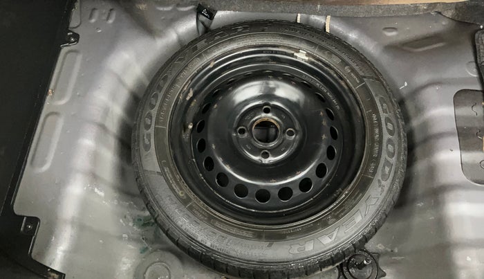 2017 Hyundai Grand i10 SPORTZ 1.2 KAPPA VTVT, Petrol, Manual, 85,127 km, Spare Tyre