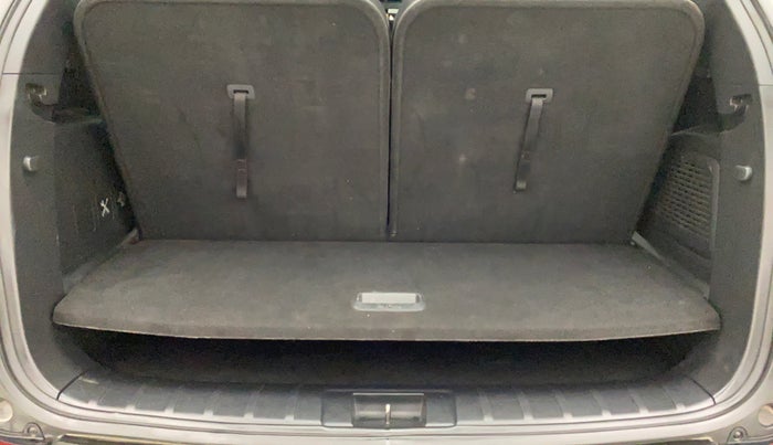 2019 Mahindra ALTURAS G4 4WD AT, Diesel, Automatic, 46,844 km, Boot Inside
