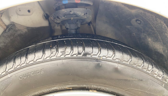 2023 Hyundai NEW I20 SPORTZ 1.2 MT, Petrol, Manual, 54,110 km, Right Front Tyre Tread