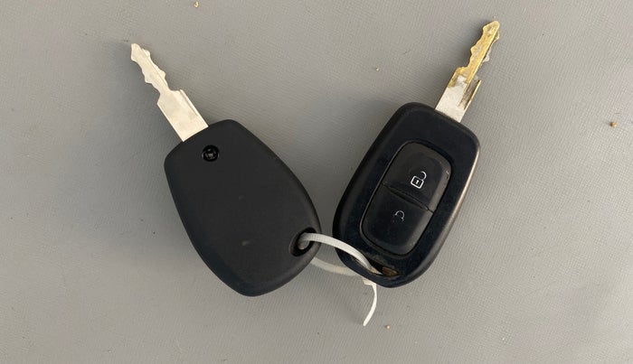 2018 Renault Kwid CLIMBER 1.0 AMT, Petrol, Automatic, 81,122 km, Key Close Up