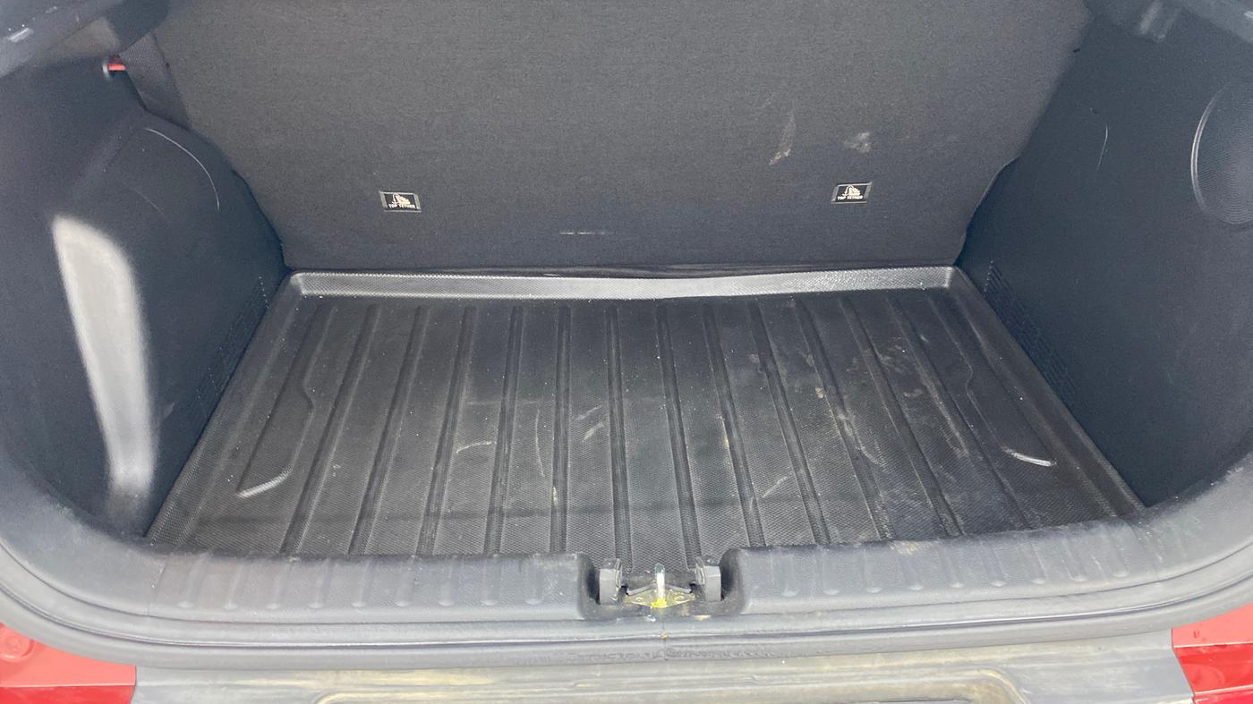 2022 KIA SONET GTX PLUS 1.0 IMT, Petrol, Manual, 17,217 km, Boot Inside