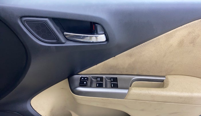 2017 Honda City 1.5L I-VTEC V MT, Petrol, Manual, 26,880 km, Driver Side Door Panels Control