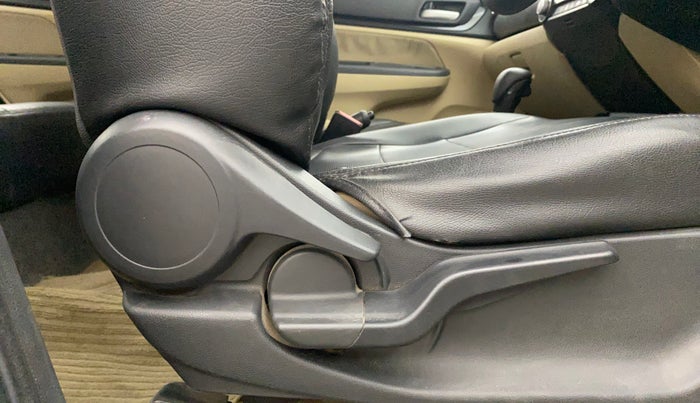 2019 Honda Amaze 1.2L I-VTEC VX CVT, Petrol, Automatic, 56,363 km, Driver Side Adjustment Panel
