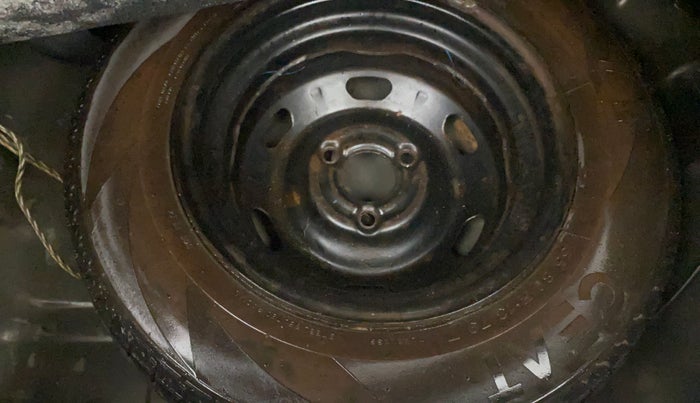 2017 Renault Kwid RXL, Petrol, Manual, 85,764 km, Spare Tyre