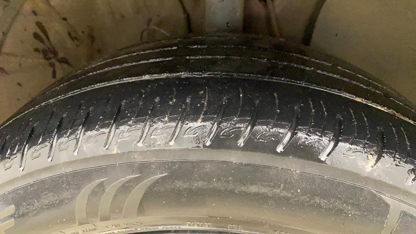 2019 Hyundai VENUE SX 1.0 (O) TURBO, Petrol, Manual, 1,07,269 km, Right Front Tyre Tread