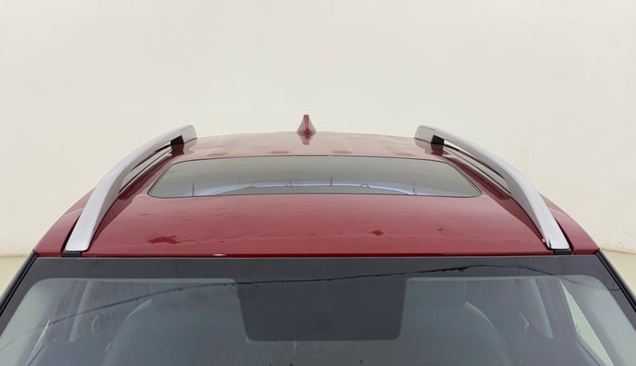 2019 Hyundai VENUE SX 1.0 (O) TURBO, Petrol, Manual, 1,07,269 km, Moonroof/ Sunroof