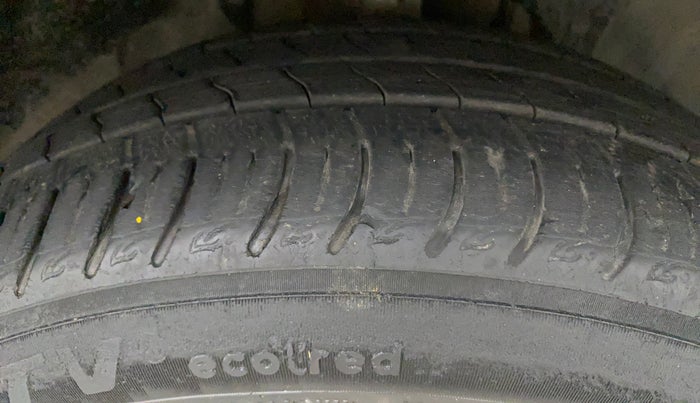 2020 Tata ALTROZ XZ PETROL, Petrol, Manual, 28,506 km, Right Front Tyre Tread