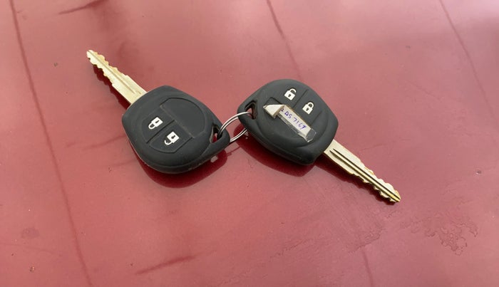 2014 Maruti Ertiga ZXI, Petrol, Manual, 69,208 km, Key Close Up