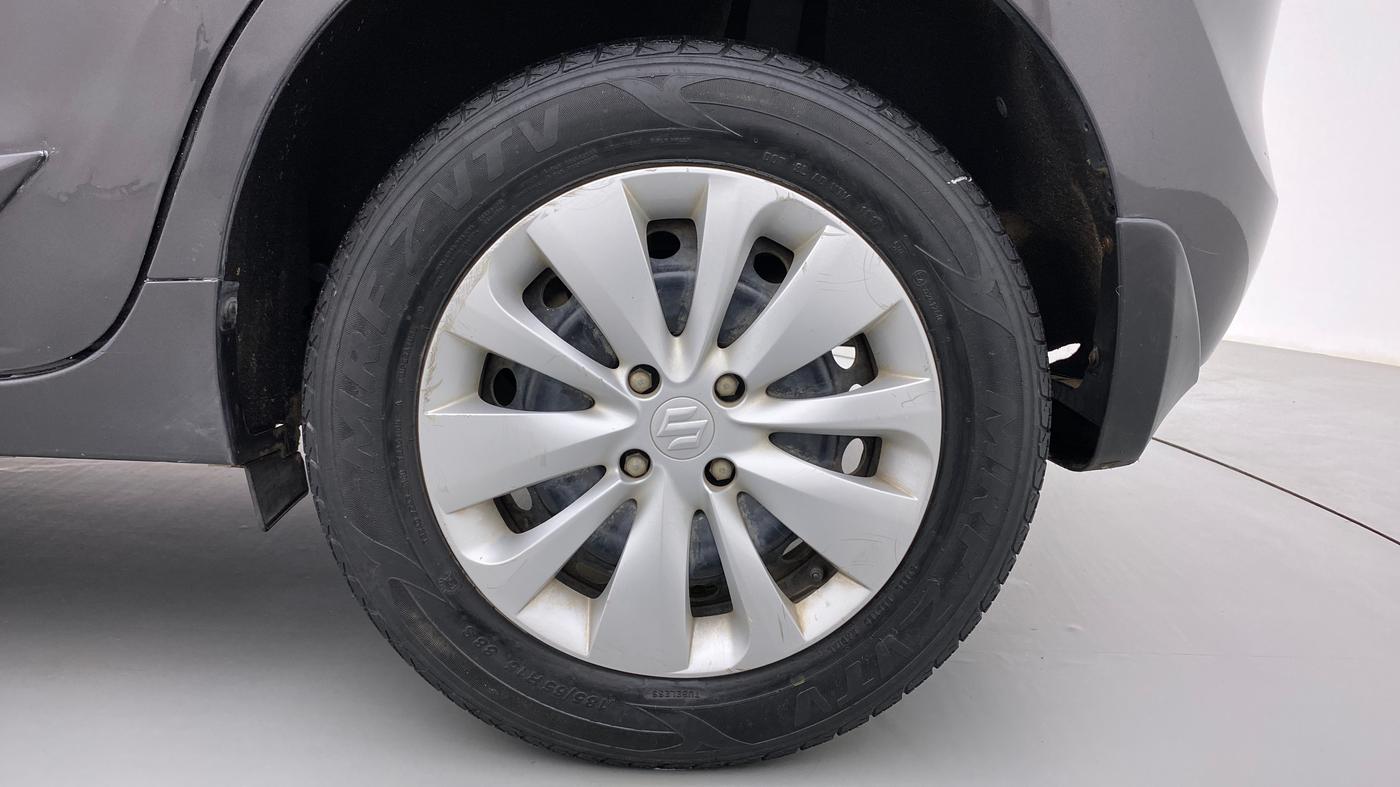 2017 Maruti Baleno DELTA PETROL 1.2, Petrol, Manual, 70,313 km, Left Rear Wheel