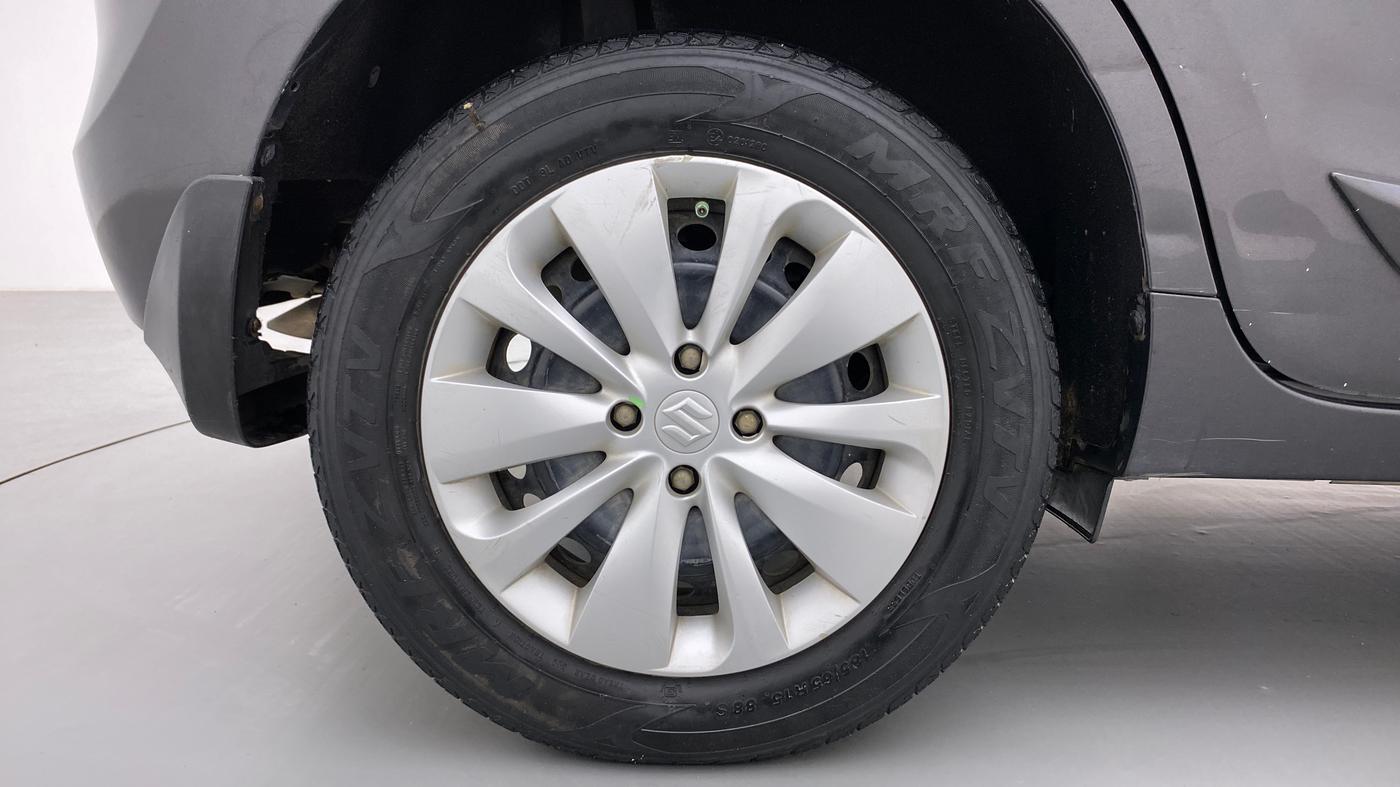 2017 Maruti Baleno DELTA PETROL 1.2, Petrol, Manual, 70,313 km, Right Rear Wheel