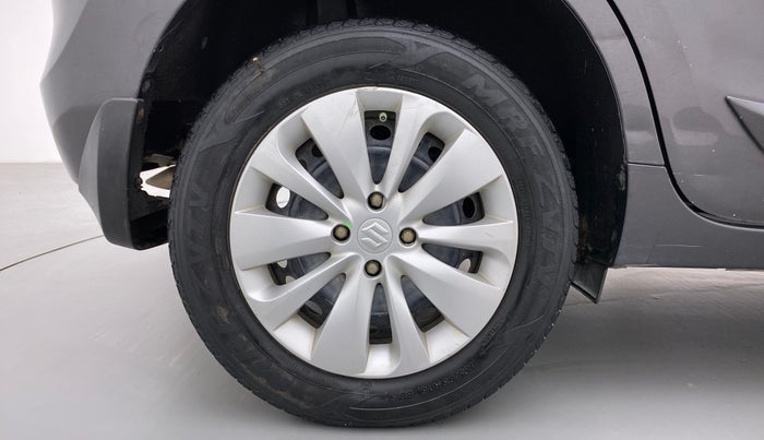 2017 Maruti Baleno DELTA PETROL 1.2, Petrol, Manual, 70,313 km, Right Rear Wheel