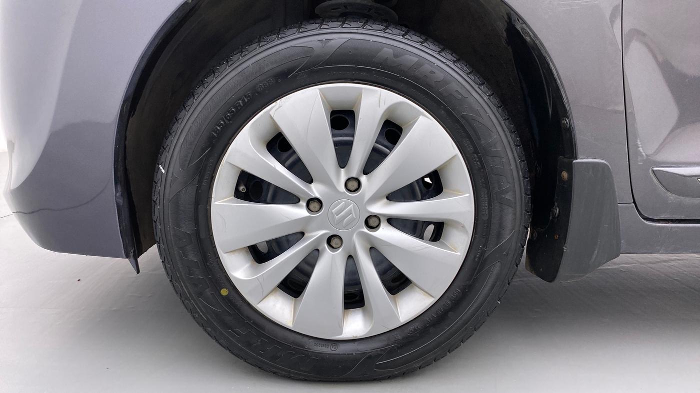 2017 Maruti Baleno DELTA PETROL 1.2, Petrol, Manual, 70,313 km, Left Front Wheel
