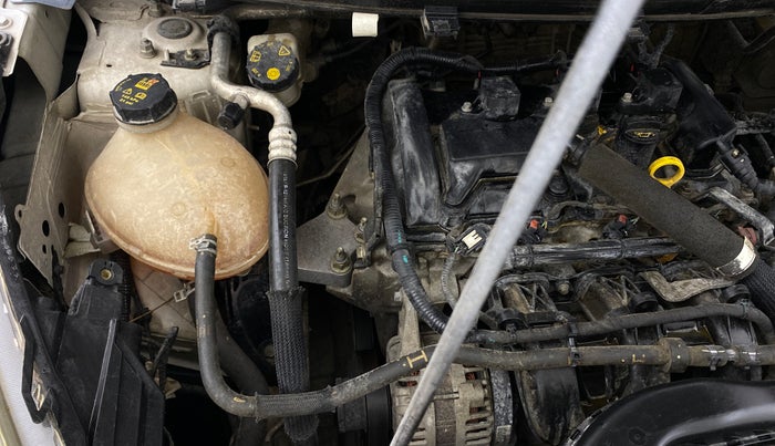 2018 Ford FREESTYLE TITANIUM 1.2 PETROL, Petrol, Manual, 1,00,443 km, Engine View - Right