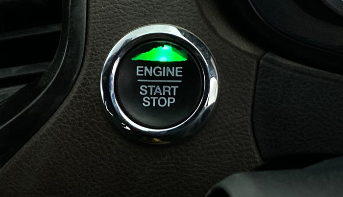 2018 Ford FREESTYLE TITANIUM 1.2 PETROL, Petrol, Manual, 1,00,443 km, Keyless Start/ Stop Button