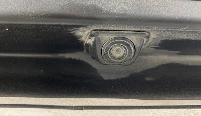 2018 Ford FREESTYLE TITANIUM 1.2 PETROL, Petrol, Manual, 1,00,443 km, Parking Camera