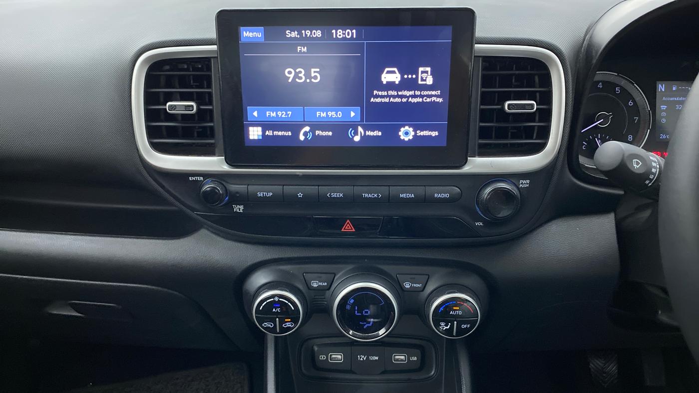 2022 Hyundai VENUE SX 1.0 TURBO IMT, Petrol, Manual, 15,893 km, Air Conditioner
