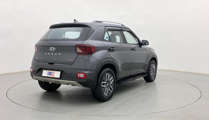 2022 Hyundai VENUE SX 1.0 TURBO IMT, Petrol, Manual, 15,893 km, Right Back Diagonal