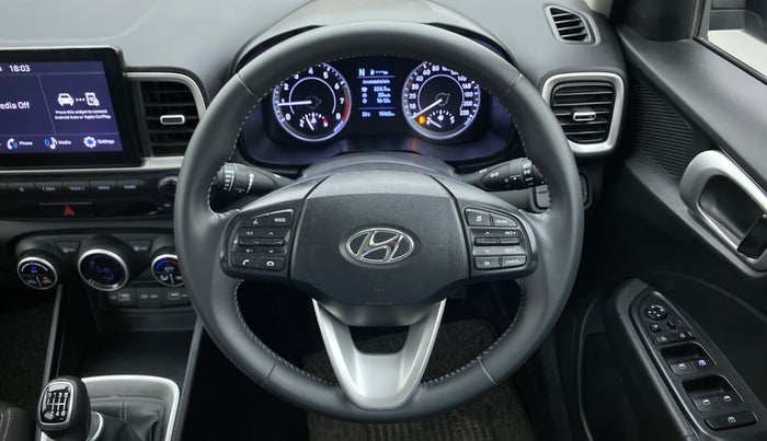 2022 Hyundai VENUE SX 1.0 TURBO IMT, Petrol, Manual, 15,893 km, Steering Wheel Close Up