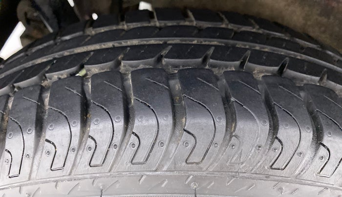 2016 Maruti Wagon R 1.0 VXI, Petrol, Manual, 17,516 km, Right Rear Tyre Tread