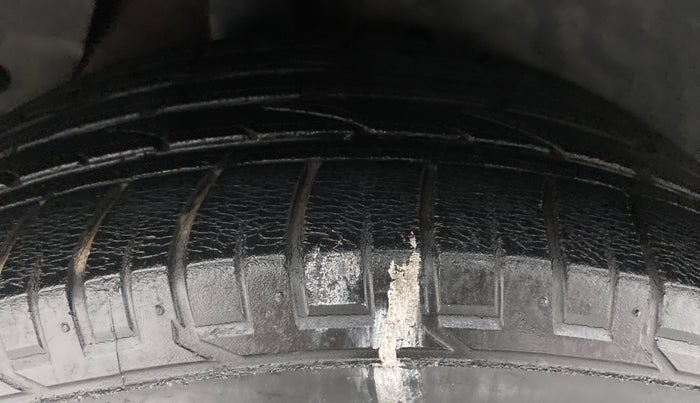 2016 Hyundai Creta 1.6 SX PLUS AUTO PETROL, Petrol, Automatic, 52,199 km, Right Rear Tyre Tread